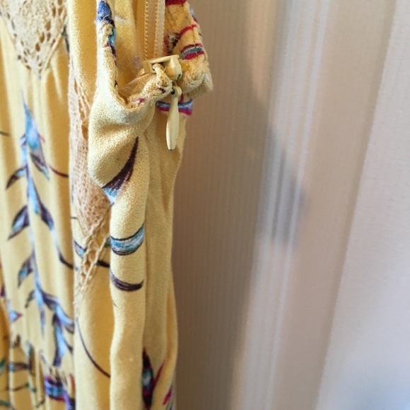 Roxy Yellow Floral Midi Dress - Picture 4 of 8